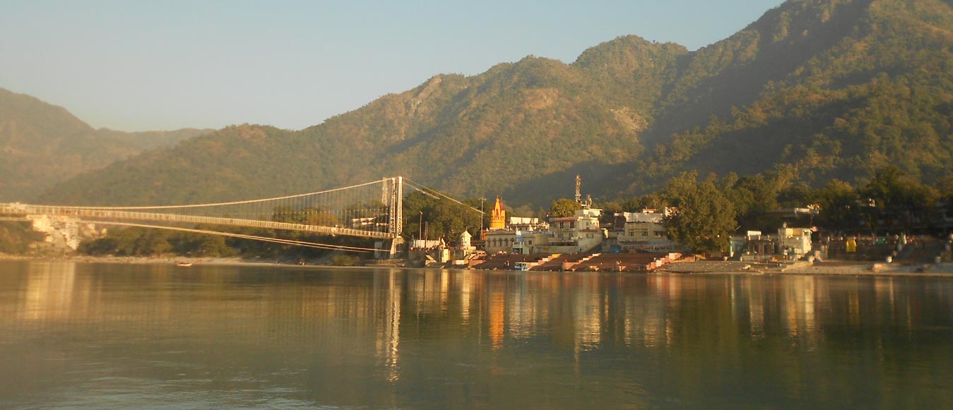 200 Hours Yoga Teacher Training Centre in Rishikesh, India